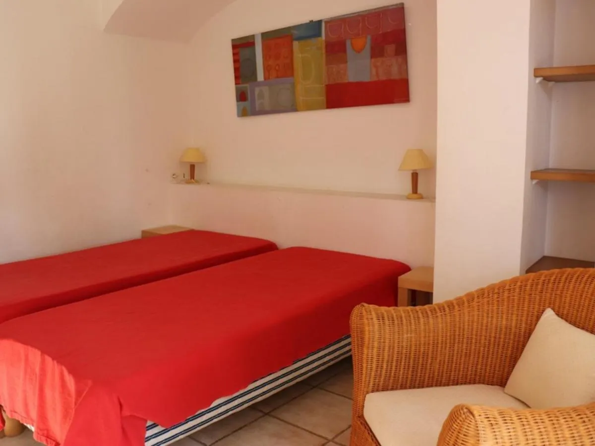 Villa De Charme En Pinede, 4 Chambres Climatisees, Acces Direct Plage - Fr-1-100-209 Cavalaire-sur-Mer