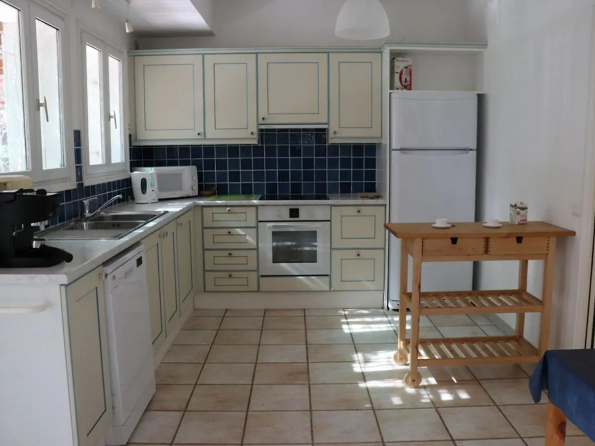 Villa De Charme En Pinede, 4 Chambres Climatisees, Acces Direct Plage - Fr-1-100-209 Кавалер-сюр-Мер Франция