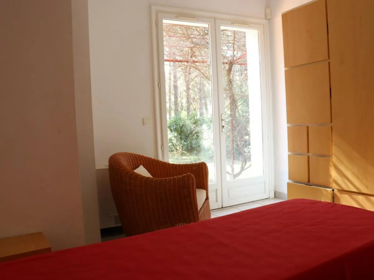 Villa De Charme En Pinede, 4 Chambres Climatisees, Acces Direct Plage - Fr-1-100-209 Кавалер-сюр-Мер