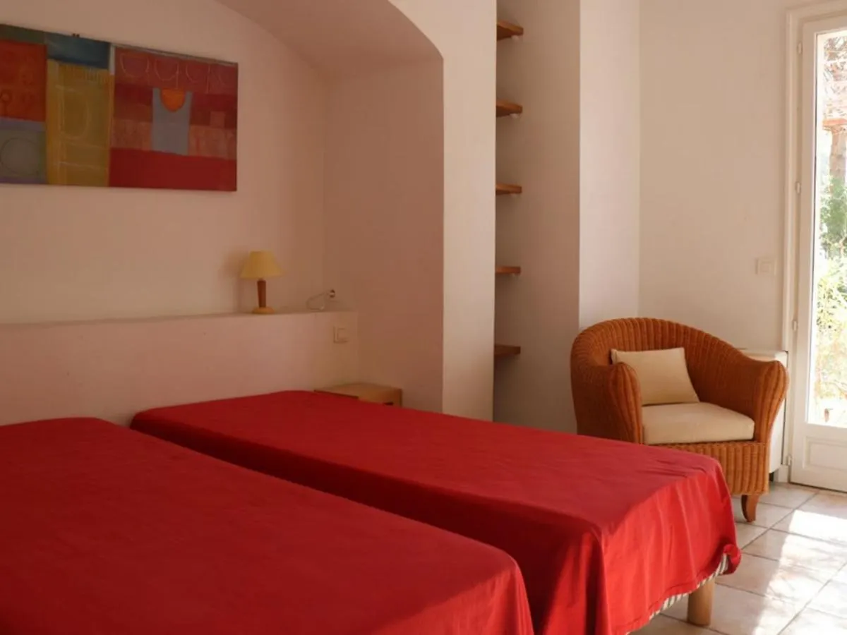 Villa Cavalaire-sur-Mer, 5 pièces, 8 personnes - FR-1-100-209  Cavalaire-sur-Mer