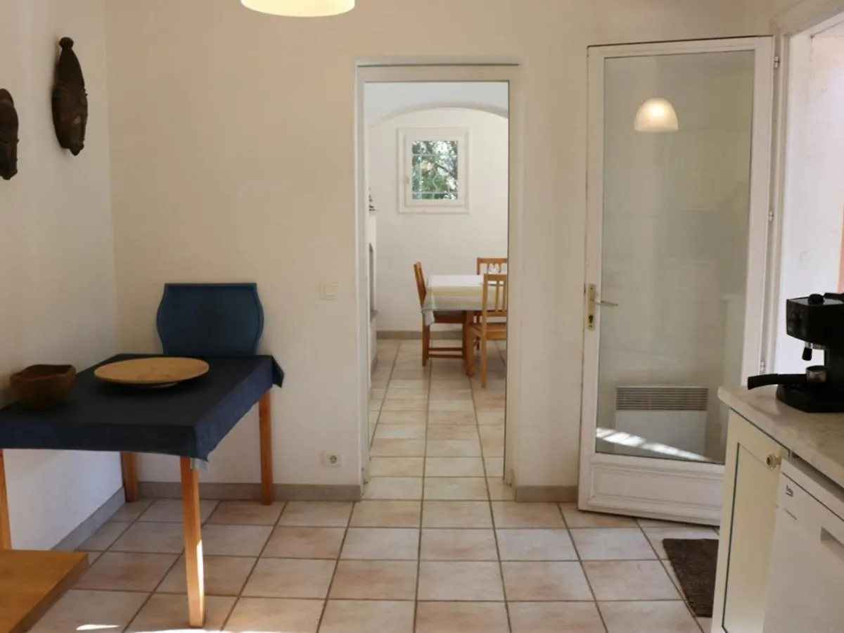 Villa De Charme En Pinede, 4 Chambres Climatisees, Acces Direct Plage - Fr-1-100-209 Cavalaire-sur-Mer