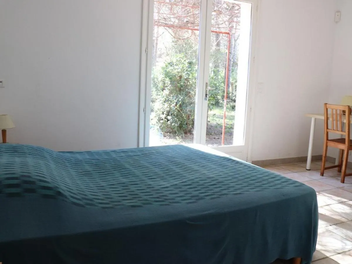 Villa De Charme En Pinede, 4 Chambres Climatisees, Acces Direct Plage - Fr-1-100-209 Cavalaire-sur-Mer